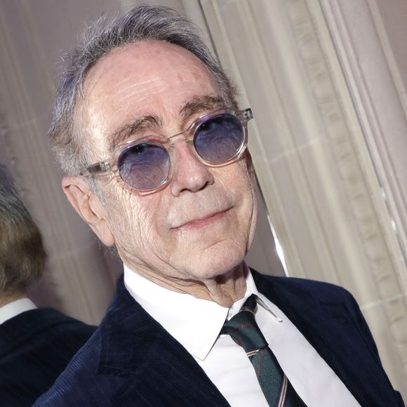 “Tout d'abord, parce qu'il y a des séquelles,” ajoute-t-il

Alain Chamfort en marge de la cérémonie des Stéthos d'Or à Paris le 18 mars 2024.

© Cédric Perrin / Bestimage