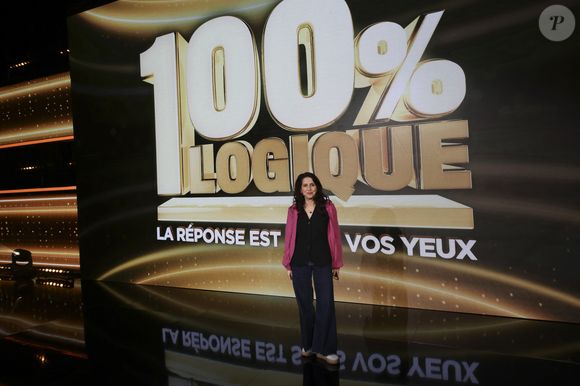 Exclusif - Nadia Roz lors de l'enregistrement de l'émission "100% logique" présentée par C. Feraud et qui sera diffusée le 18 octobre 2025 au Studio du Lendit à Saint-Denis, France, le 11 mars 2024. © Jack Tribeca/Bestimage