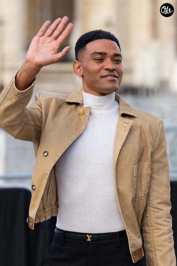 Owen Thiele au défilé Louis Vuitton "Collection Femme Prêt-à-Porter Printemps/Eté 2026" lors de la Fashion Week de Paris, le 6 octobre 2026.

 © Florian Lavielle / Bestimage