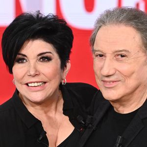 Exclusif - Liane Foly et Michel Drucker  lors de l'enregistrement de l'émission Vivement dimanche au studio Rive Gauche, presentée par Michel Drucker, diffusion sur France 3 le 2 février 2025. 
Guillaume Gaffiot/Bestimage
