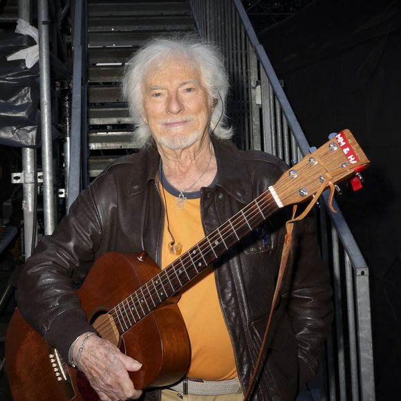 Exclusif - Hugues Aufray - Backstage lors de l'enregistrement de l'émission "La fête de la Musique" à Reims le 21 juin et diffusée le 22 juin à 21h10 sur France 2 et sur France.tv. 
© Jack Tribeca / Jeremy Melloul / Bestimage