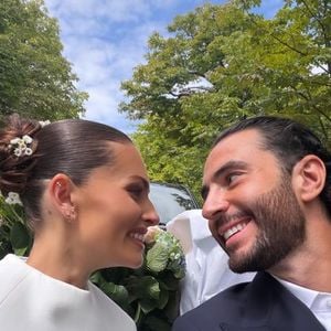 Très émue, Veronika Loubry avait décrit ces festivités comme "deux jours de mariage [...] incroyables".

Extrait du compte Instagram de Véronika Loubry.

© Instagram / Véronika Loubry