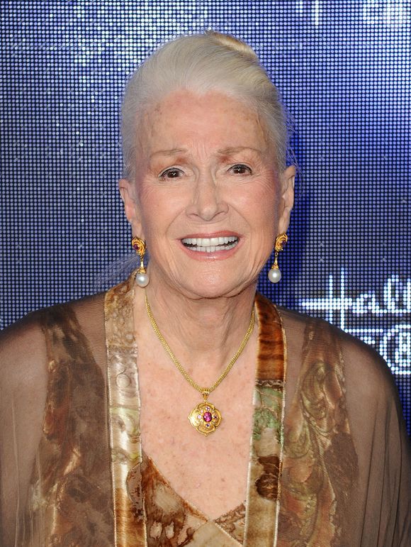 Diane Ladd a joué dans plus de 200 films et séries, et nommée 3 fois  a été nommée trois fois aux Oscars et aux Golden Globes pour ses rôles dans "Rambling Rose" et "Sailor et Lula", deux films où elle donne la réplique à sa fille. 

Diane Ladd à Beverly Hills, le 26 juillet 2019. 

Photo:by Sara de Boer/Startraks/ABACAPRESS.COM