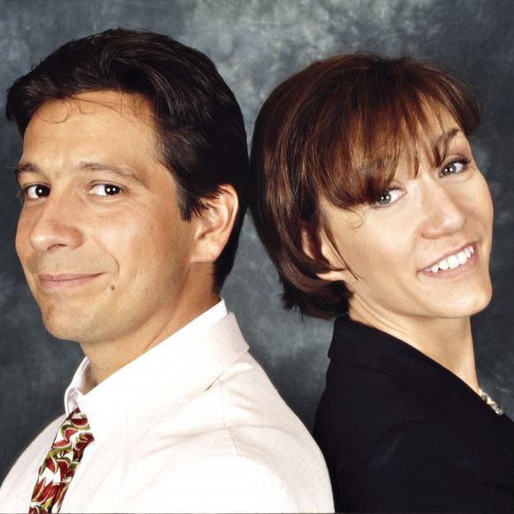 Après Laurent Gerra, Virginie Lemoine a retrouvé l'amour auprès de Darius Kehtari

Rendez-vous avec Laurent Gerra et Virginie Lemoine. Paris. © Cédric Perrin/Bestimage