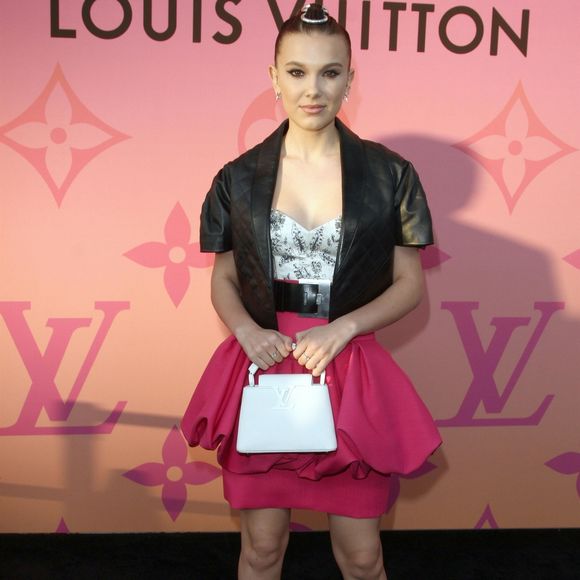 Millie Bobby Brown au photocall d'une soirée organisée par "Louis Vuitton" à Los Angeles, le 27 juin 2019.
Backgrid USA / Bestimage