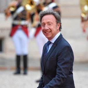 Ce qui n'empêche pas l'animateur de dire à Emmanuel Macron ce qui le changrine quand on s'en prend à un Monument... 

Stephane Bern - Le Président Emmanuel Macron reçoit la visite d'Etat de Leurs Majestés le Roi et la Reine des Belges au Palais de l'Élysée à Paris, France. Il arrive au Palais présidentiel de l'Élysée pour assister à un dîner d'Etat avec le couple royal de Belgique, le Président français Emmanuel Macron et son épouse Brigitte Macron le 14 octobre 2024 à Paris, France. Photo by Lionel Urman/ABACAPRESS.COM