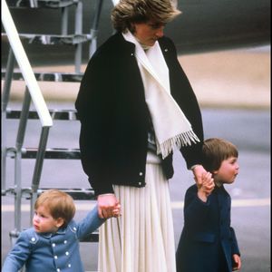 La princesse Diana avec ses fils William et Harry en 1986
©ALPHA AGENCY / BESTIMAGE