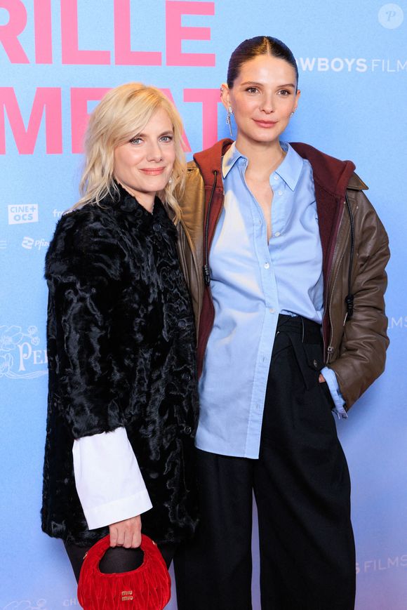 L'actrice raconte qu'elle était en pleines révisions et passait ses partiels au lendemain de sa montée des marches pour le film Respire de Mélanie Laurent...

Mélanie Laurent et Joséphine Japy, enceinte, assistent au photocall de l'avant-première de "Qui Brille Au Combat" au cinéma Pathe Wepler à Paris, France, le 16 décembre 2025. Photo David Boyer/Abaca