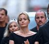 Après les obsèques, elle avait le choix entre se morfondre chez elle

Audrey Crespo-Mara, Sekou Mara derrière Beatrice Loustalan assistant aux funérailles de Thierry Ardisson à l'église Saint Roch à Paris, France, le 17 juillet 2025. Thierry Ardisson, journaliste, animateur et producteur de télévision français connu sous le nom de "Man in Black", est décédé à l'âge de 76 ans des suites d'un cancer le 14 juillet. Photo par Franck Castel/ABACAPRESS.COM