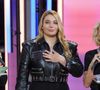 Après avoir été la marraine du Téléthon cette année, Santa est encore sur son petit nuage.

Santa (marraine de l'édition 2025), Nagui, Sophie Davant lors de la deuxième soirée de la 39ème édition du Téléthon sur France 2 aux Studios du Lendit à Saint-Denis, France. © Anne-Sophie Guebey/Bestimage
