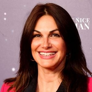 Elle a choisi cette région pour ses paysages verts qui lui rappellent la Belgique.

Helena Noguerra - Personnalités au photocall de la 3ème soirée de la 5ème édition du festival CinéRoman au cinéma Pathé Gare du Sud à Nice. Le 4 octobre 2023 © Bruno Bebert / Bestimage