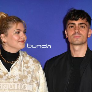 Louane et son compagnon Florian Rossi  - Avant Première de " Belle " film animé japonais au Grand Rex à Paris le 6 décembre 2021 . © Veeren / Bestimage