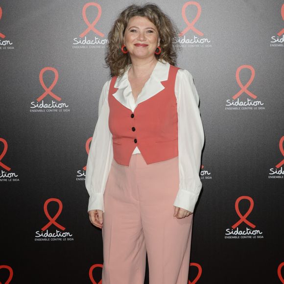Cécile Bois - Photocall de la soirée de lancement du Sidaction 2025 au Lido à Paris le 3 mars 2025. © Coadic Guirec/Bestimage
