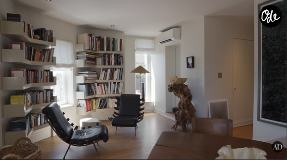 L'actrice a quitté sa maison de ville après près de vingt-cinq ans.

Julianne Moore a ouvert les portes de son appartement à New-York. Capture d'écran Youtube