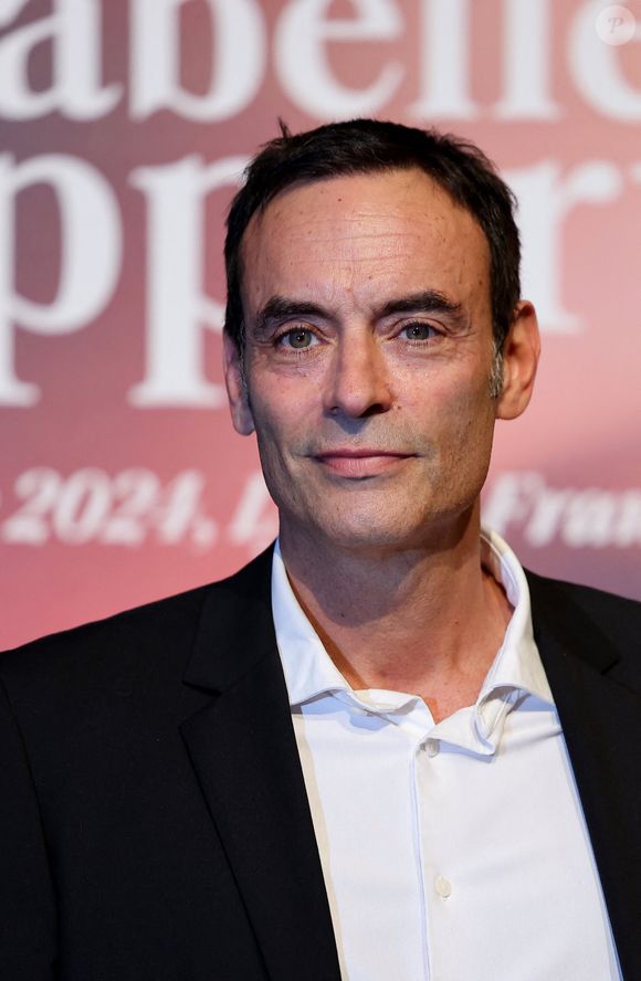 Anthony Delon au photocall de la cérémonie de remise du prix lumière de la 16e édition du Festival Lumière à l'Amphithéâtre - Centre de Congrès à Lyon, France, le 18 octobre 2024. © Dominique Jacovides/Bestimage