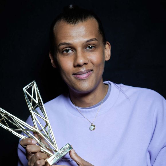 Stromae signe son grand retour !

Exclusif - Le chanteur Stromae (Artiste masculin et Album "Multitude") en backstage de la 38ème cérémonie des Victoires de la musique à la Seine musicale de Boulogne-Billancourt, France © Moreau-Veeren/Bestimage