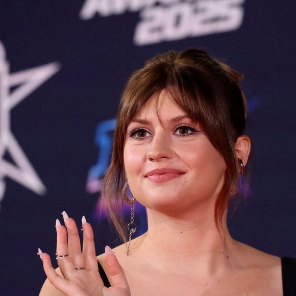 Marine a confié avoir eu un coup de coeur pour deux jeunes femmes. 

Marine Delplace au photocall de la 27ème édition des NRJ Music Awards au palais des Festivals de Cannes, France, le 31 octobre 2025. © Dominique Jacovides/Bestimage