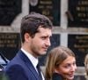 Si ses frères aînés se sont fait un nom dans leurs domaines respectifs, Giacomo Belmondo, lui, est resté plus discret.

Giacomo Belmondo et Stella Belmondo - Sorties des obsèques d’Alain Belmondo au crématorium du Père-Lachaise à Paris, France, le 4 septembre 2025. 

© Dominique Jacovides/Bestimage