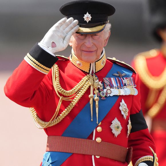 Le roi Charles III d'Angleterre lors de la cérémonie Trooping the Colour à Londres, le 14 juin 2025. 

Photo : Jams Whatling / Bestimage