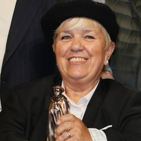 Mimie Mathy reçoit le Pyrénées d'honneur pour son rôle dans "Joséphine, ange gardien". lors de la cérémonie de clôture du 22ème Festival des créations télévisuelles de Luchon, France, le 8 février 2020. © Patrick Bernard/Bestimage