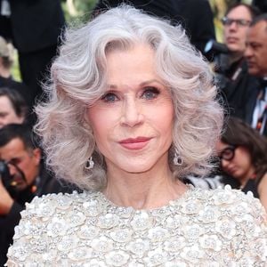 L'actrice salue l'acteur et l'homme

Jane Fonda - Montée des marches de la cérémonie de clôture du 78ème Festival International du Film de Cannes, au Palais des Festivals à Cannes. Le 24 mai 2025
© Jacovides-Moreau / Bestimage