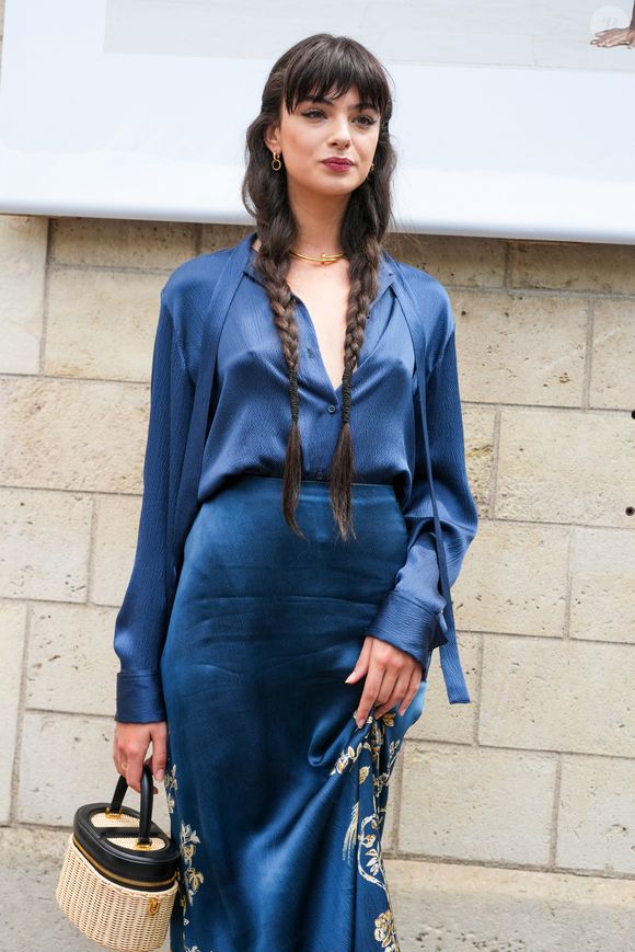 Elle se sent particulièrement attachée à la France, où elle vit avec ses filles.

Personnalités arrivant au défilé de mode Haute-Couture automne-hiver 2024/2025 "Christian Dior" lors de la Fashion Week de Paris le 24 juin 2024. © Lucia Sabatelli / Bestimage