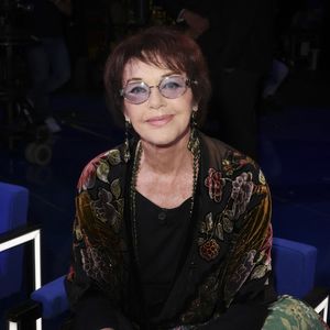 Exclusif - Anny Duperey, lors de l'enregistrement de l'émission "La Boîte à secrets", présentée par F.Bollaert et diffusée le 10 octobre 2025 sur France 3, dans les studios du Lendit à Saint-Denis, Seine Saint-Denis, France, le 22 septembre 2025. © Jack Tribeca/Bestimage
