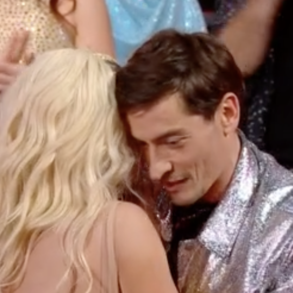 Pas de mauvais sentiment en revanche pour Claude qui a très bien pris sa défaite.

Claude Dartois et Katrina Patchett éliminés de Danse avec les stars. TF1