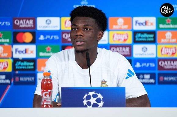 Aurélien Tchouaméni participe à une conférence de presse à la veille du match de l'UEFA Ligue des champions opposant le Real Madrid à l'Olympique de Marseille, à Valdebebas, près de Madrid, le 15 septembre 2025.

© Dennis Agyeman/AFP7 via ZUMA Press / Bestimage Wire / Bestimage