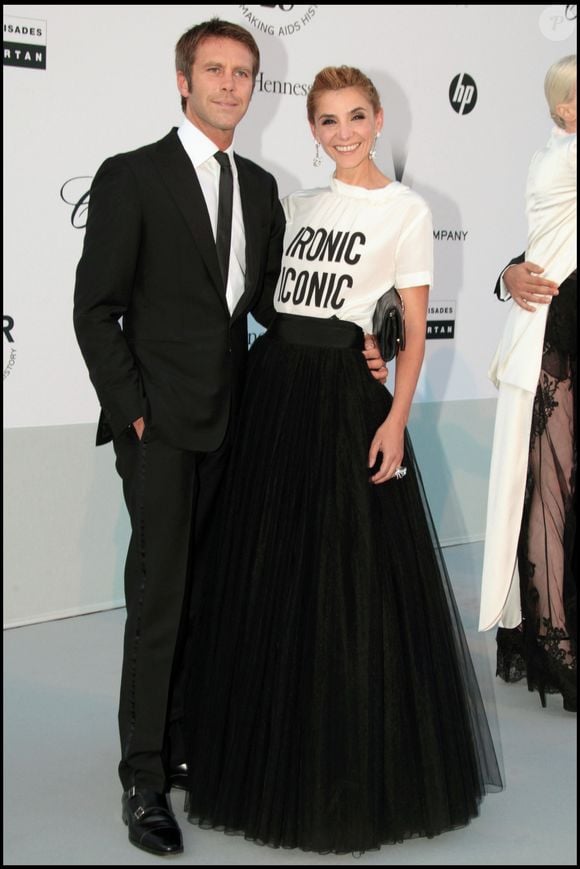 Le prince Emmanuel-Philibert de Savoie et son ex-femme Clotilde Courau, lors du gala de l'Amfar en 2011.

©BestImage