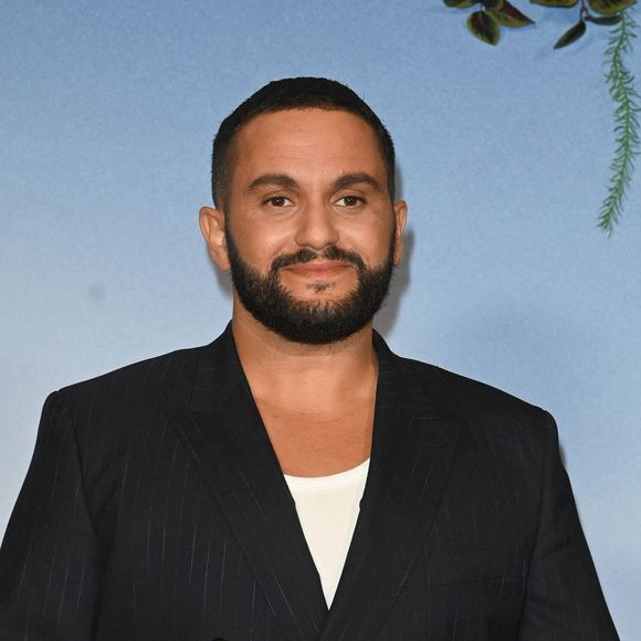 Malik Bentalha est un visage emblématique de la scène humoristique française

Malik Bentalha - Avant-première du film "Jack Mimoun et les secrets de Val Verde" au Grand Rex à Paris. © Coadic Guirec/Bestimage