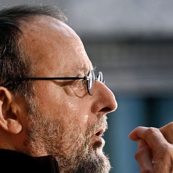 Jean Reno, invité d'honneur du 10ème Festival international du Film de Comédie de Liège, donne une conférence de presse, le 5 novembre 2025. © Photonews / Bestimage