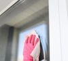 L'essuie-tout ou la microfibre ne suffisent pas toujours à obtenir une transparence parfaite.