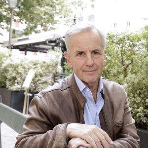 Bernard, Marc et Rémy ont été interrogés sur "l'épreuve la plus difficile qu'ils aient traversée ensemble". 


Exclusif - Bernard de La Villardière - Première édition du salon du livre de Saint-Germain-des-Prés à Paris le 30 juin 2024. © CEDRIC PERRIN / BESTIMAGE