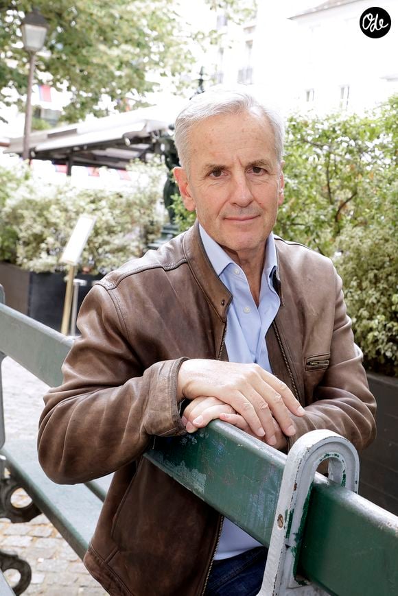 Bernard, Marc et Rémy ont été interrogés sur "l'épreuve la plus difficile qu'ils aient traversée ensemble". 


Exclusif - Bernard de La Villardière - Première édition du salon du livre de Saint-Germain-des-Prés à Paris le 30 juin 2024. © CEDRIC PERRIN / BESTIMAGE