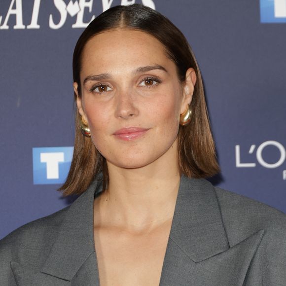 Et dans une récente interview dans le magazine "Nous Deux", Camille Lou revient sur leur projet de mariage.

Camille Lou - Avant-première de la nouvelle fiction de TF1 "Cat's Eyes" à la Seine Musicale à Paris le 9 octobre 2024. © Coadic Guirec/Bestimage