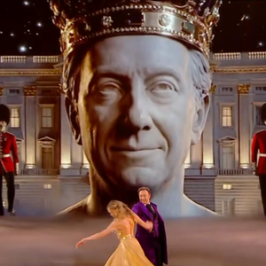 "Il m'a redonné confiance en l'amour" : Stéphane Bern, apparition surprise de son compagnon Yori Bailleres dans Danse avec les stars - capture d'écran TF1