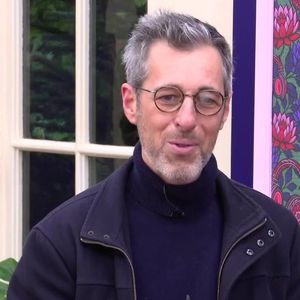 Marlène Schaff, Lucie Bernardoni et Sofia Morgavi ont des rémunérations équivalentes, reflétant leur expérience et leur rôle auprès des élèves.

Le salaire des professeurs de la "Star Academy" a été dévoilé.