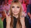 Si Jeanne Mas revient en France pour la scène, c'est aux États-Unis qu'elle a posé ses valises depuis des années. Elle vit en Arizona, au plus près de son fils, Christopher.

Jeanne Mas - Enregistrement de l'émission "Touche Pas à Mon Poste".

© Jack Tribeca / Bestimage