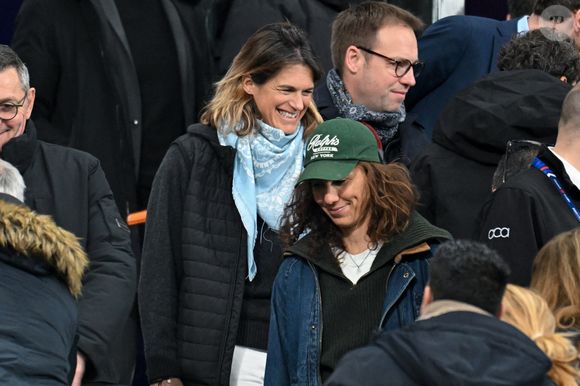 Amélie Mauresmo n'est pas seulement passionnée par le tennis

Amélie Mauresmo au match de rugby du Tournoi des Six Nations France contre Angleterre au Stade de France à Saint-Denis le 14 mars 2026

© Lionel Urman / Bestimage