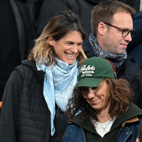 Amélie Mauresmo n'est pas seulement passionnée par le tennis

Amélie Mauresmo au match de rugby du Tournoi des Six Nations France contre Angleterre au Stade de France à Saint-Denis le 14 mars 2026

© Lionel Urman / Bestimage