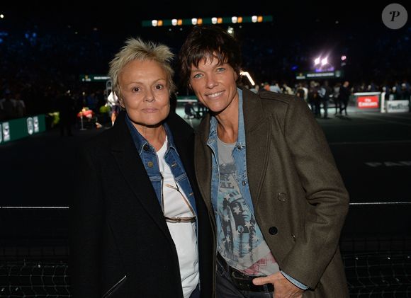 Muriel Robin et sa compagne Anne Le Nen à la finale du tournoi de tennis "Rolex Paris Masters 2017" à Paris le 5 novembre 2017 © Peusseau-Veeren/Bestimage