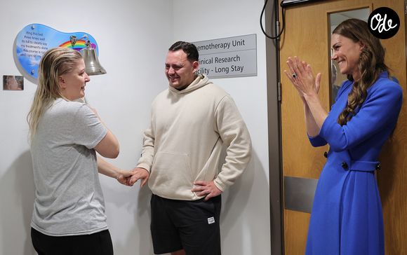 La princesse de Galles (Catherine Kate Middleton, princesse de Galles) visite le Christie NHS Foundation Trust, pour mettre en évidence le pouvoir de guérison des soins holistiques, parallèlement aux soins cliniques, pour les personnes vivant avec et au-delà du cancer, à Manchester, au Royaume-Uni, le 4 juin 2026.

© Andy Stenning/WPA-Pool/ Julien Burton / Bestimage