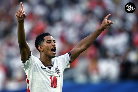 "J'ai l'impression de devoir quelque chose à la ville", a expliqué celui qui a grandi à Birmingham.

Jude Bellingham lors du match opposant l'Angleterre à la Norvège en 1/4 finale de la Coupe du monde, à Miami, le 11 juillet 2026.

© Image Sport/Psnewz/Bestimage