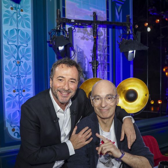 Exclusif - Bernard Montiel, Bernard Werber - Enregistrement de l'émission "L'Invitation", présentée par B.Montiel et diffusée le 29 décembre sur Olympia TV
© Jack Tribeca / Bestimage