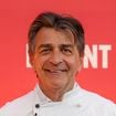 Yannick Alléno : le célèbre chef lance sa première plage gastronomique sur la Côte d'Azur, ses tarifs sont très accessibles !