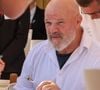 Le passage de Philippe Etchebest a permis au restaurant de retrouver un nouvel élan.

Philippe Etchebest - Les Chefs à Saint-Tropez fêtent les producteurs 2026 avec un concours de Pâtisserie" La Tropézienne" sur la place des Lices à Saint-Tropez, le 2 mai 2026. 
© Jean-Marc Lhomer / Bestimage