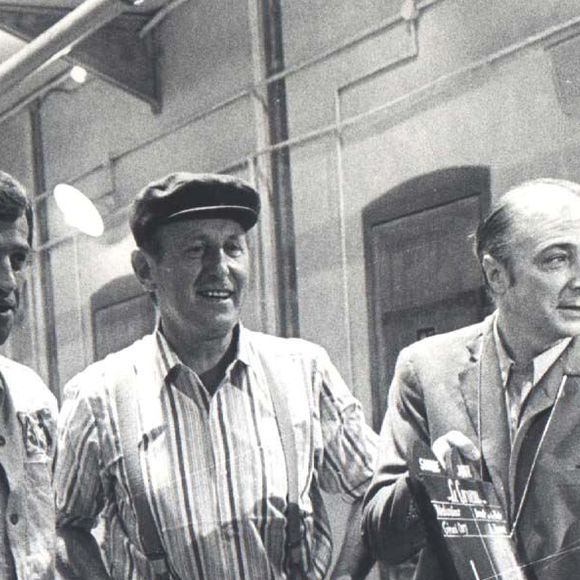 Belmondo, Bourvil et Gérard Oury sur le tournage de "Plein pied".
AGENCE / BESTIMAGE