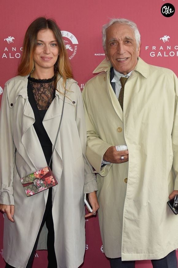 Gérard Darmon avec sa fille Sarah Darmon - 96ème Qatar Prix de l'Arc de Triomphe à l'Hippodrome de Chantilly le 1er octobre 2017. © Coadic Guirec/Bestimage