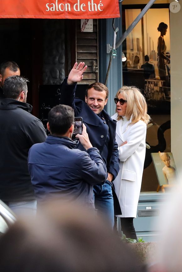 Le président Emmanuel Macron et sa femme Brigitte passent le week-end de la Toussaint à Honfleur, deuxième jour, le 1er novembre 2019.
